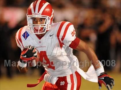 Thumbnail 2 in Servite vs. Mater Dei photogallery.