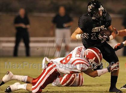 Thumbnail 3 in Servite vs. Mater Dei photogallery.