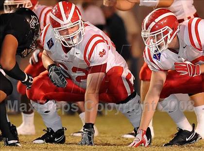 Thumbnail 2 in Servite vs. Mater Dei photogallery.