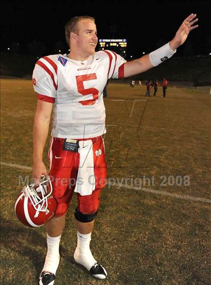 Thumbnail 2 in Servite vs. Mater Dei photogallery.