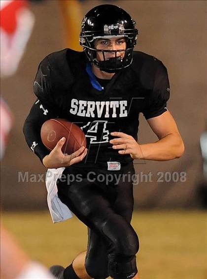 Thumbnail 1 in Servite vs. Mater Dei photogallery.