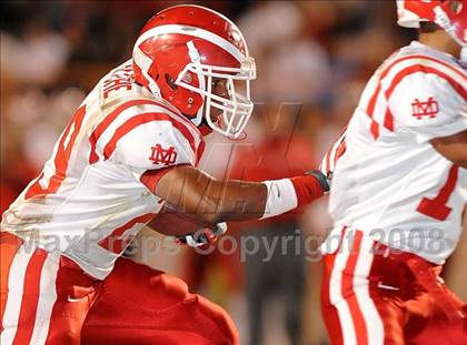 Thumbnail 1 in Servite vs. Mater Dei photogallery.