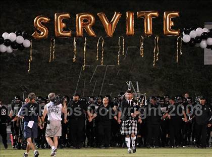 Thumbnail 3 in Servite vs. Mater Dei photogallery.