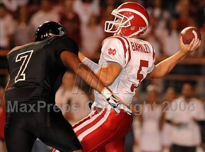 Thumbnail 2 in Servite vs. Mater Dei photogallery.