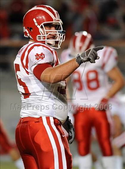 Thumbnail 1 in Servite vs. Mater Dei photogallery.