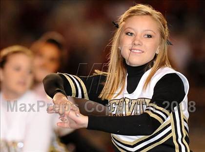 Thumbnail 3 in Servite vs. Mater Dei photogallery.
