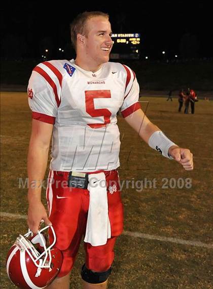 Thumbnail 1 in Servite vs. Mater Dei photogallery.