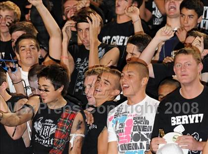 Thumbnail 2 in Servite vs. Mater Dei photogallery.