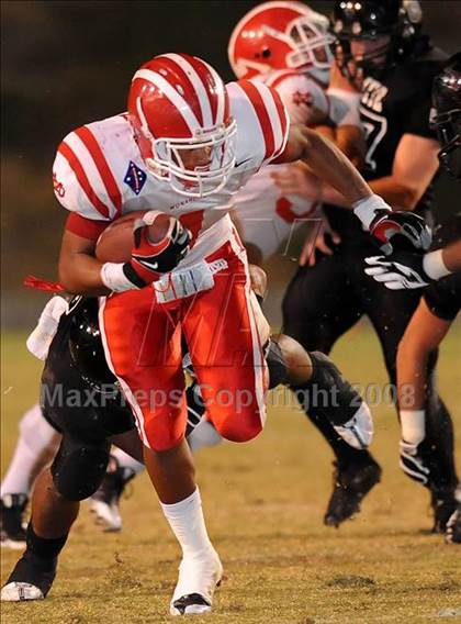Thumbnail 3 in Servite vs. Mater Dei photogallery.