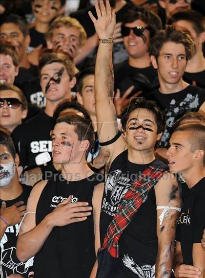 Thumbnail 1 in Servite vs. Mater Dei photogallery.