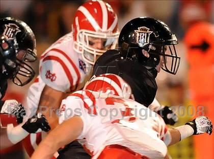 Thumbnail 1 in Servite vs. Mater Dei photogallery.