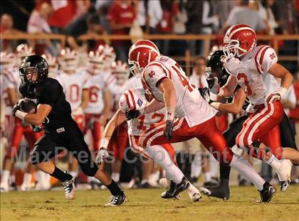 Thumbnail 2 in Servite vs. Mater Dei photogallery.