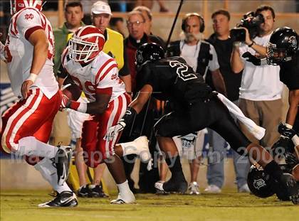 Thumbnail 2 in Servite vs. Mater Dei photogallery.