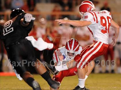 Thumbnail 1 in Servite vs. Mater Dei photogallery.