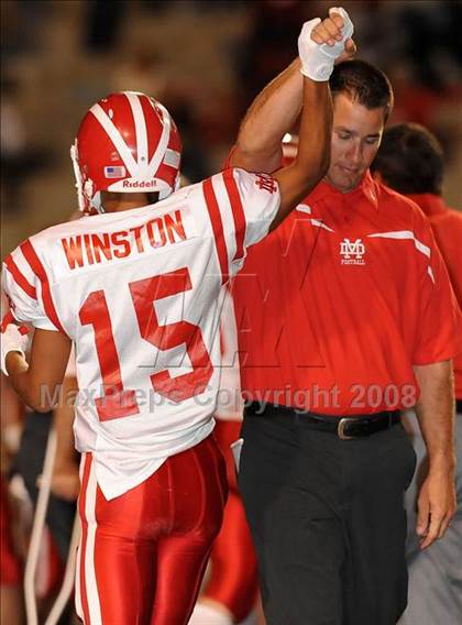 Thumbnail 3 in Servite vs. Mater Dei photogallery.