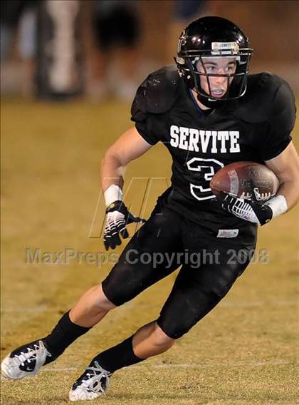 Thumbnail 3 in Servite vs. Mater Dei photogallery.