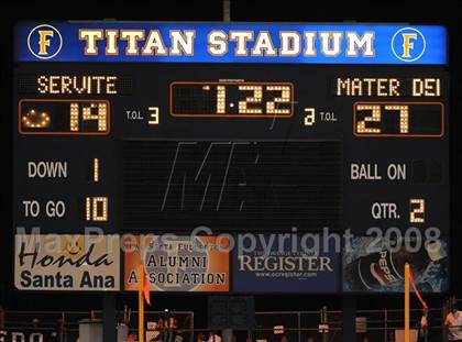 Thumbnail 1 in Servite vs. Mater Dei photogallery.