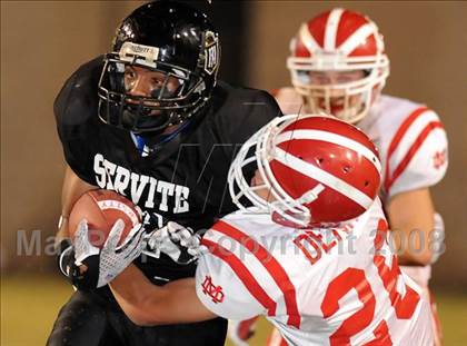 Thumbnail 3 in Servite vs. Mater Dei photogallery.