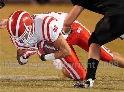 Thumbnail 3 in Servite vs. Mater Dei photogallery.