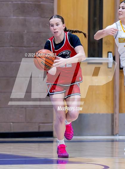 Thumbnail 3 in Foothill vs. Yuba City (Chavez Christmas Classic) photogallery.