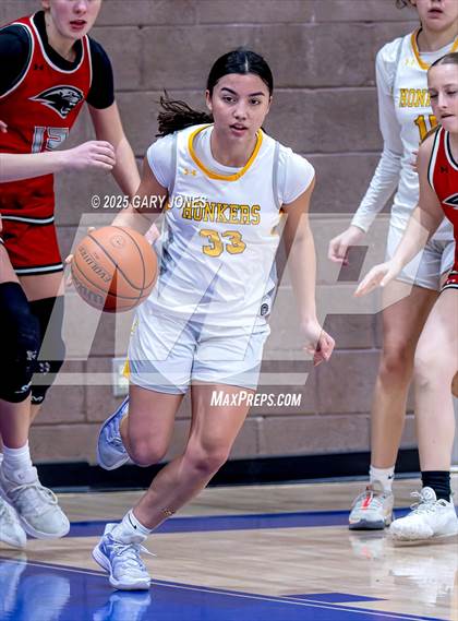 Thumbnail 1 in Foothill vs. Yuba City (Chavez Christmas Classic) photogallery.