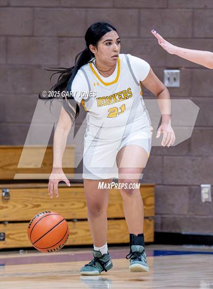 Thumbnail 1 in Foothill vs. Yuba City (Chavez Christmas Classic) photogallery.
