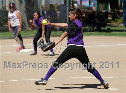 Thumbnail 3 in St. Anthony @ Bellarmine-Jefferson photogallery.