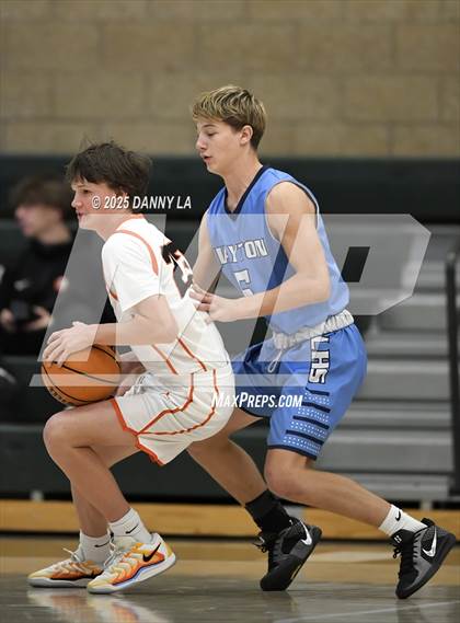 Thumbnail 1 in Murray vs. Layton photogallery.