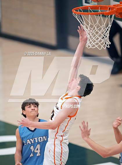 Thumbnail 1 in Murray vs. Layton photogallery.