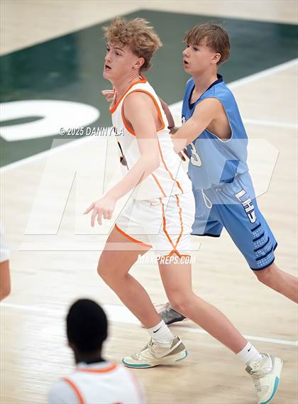 Thumbnail 1 in Murray vs. Layton photogallery.