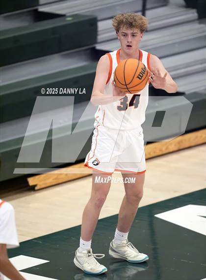 Thumbnail 2 in Murray vs. Layton photogallery.