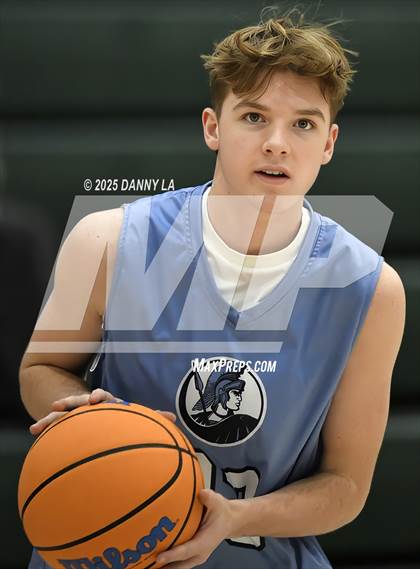 Thumbnail 1 in Murray vs. Layton photogallery.