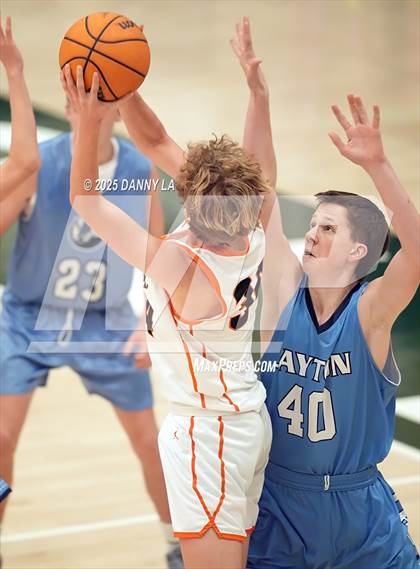 Thumbnail 3 in Murray vs. Layton photogallery.