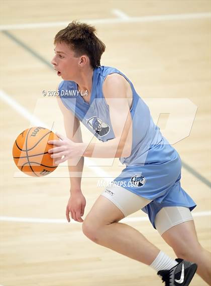 Thumbnail 1 in Murray vs. Layton photogallery.