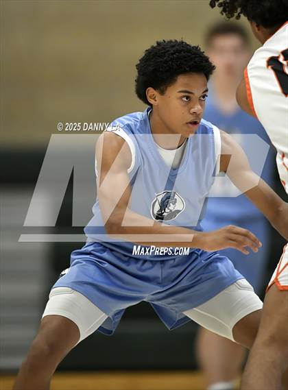 Thumbnail 2 in Murray vs. Layton photogallery.