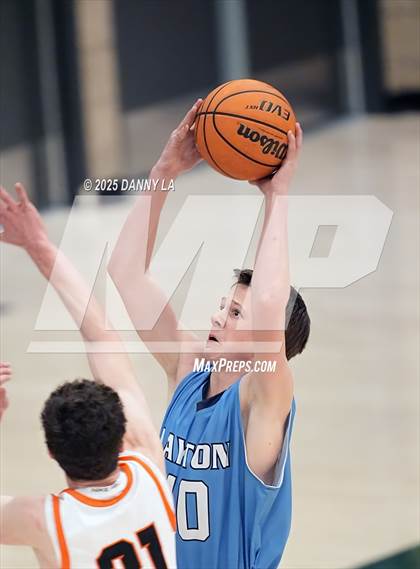Thumbnail 2 in Murray vs. Layton photogallery.
