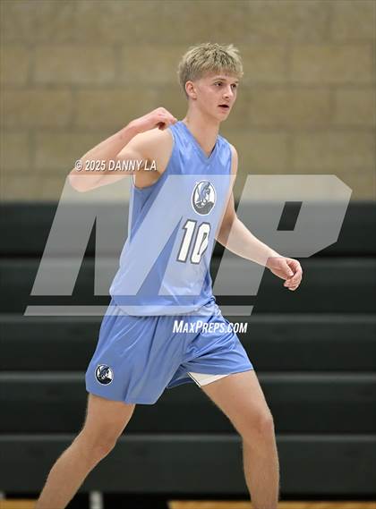 Thumbnail 1 in Murray vs. Layton photogallery.
