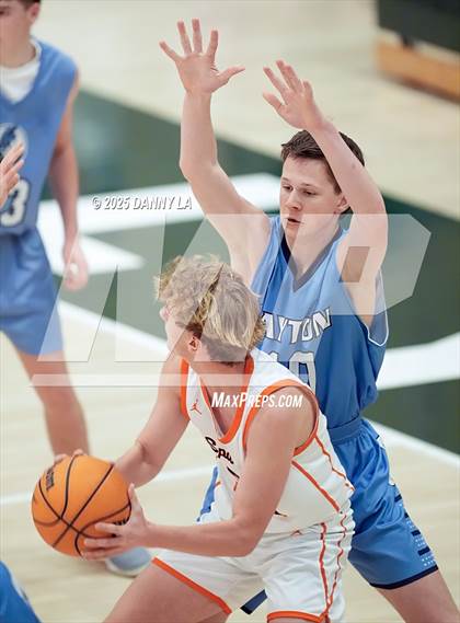 Thumbnail 1 in Murray vs. Layton photogallery.
