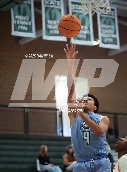 Thumbnail 1 in Murray vs. Layton photogallery.