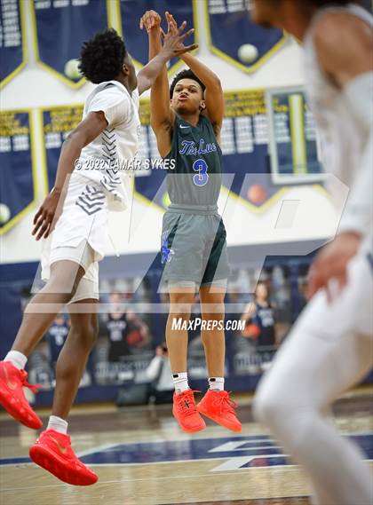 Thumbnail 1 in Lutheran East @ Solon photogallery.