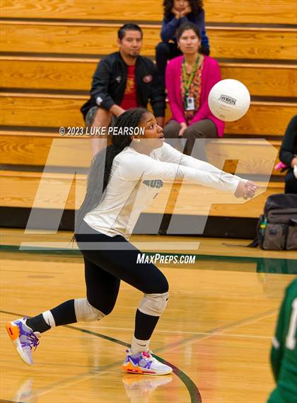 Thumbnail 1 in Kennedy @ Monterey Trail photogallery.