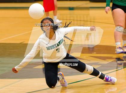 Thumbnail 1 in Kennedy @ Monterey Trail photogallery.