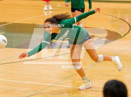 Thumbnail 1 in Kennedy @ Monterey Trail photogallery.