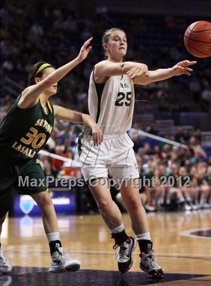 Thumbnail 3 in York Catholic vs. Seton LaSalle (PIAA AAA Final) photogallery.