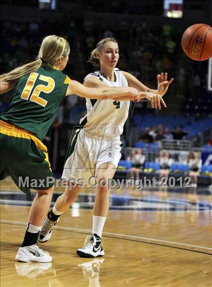 Thumbnail 2 in York Catholic vs. Seton LaSalle (PIAA AAA Final) photogallery.