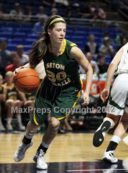 Thumbnail 3 in York Catholic vs. Seton LaSalle (PIAA AAA Final) photogallery.