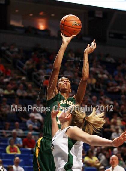 Thumbnail 2 in York Catholic vs. Seton LaSalle (PIAA AAA Final) photogallery.