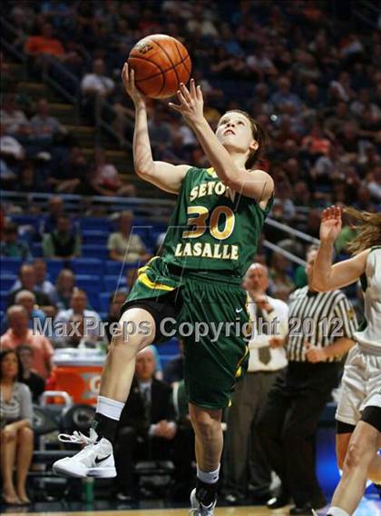 Thumbnail 3 in York Catholic vs. Seton LaSalle (PIAA AAA Final) photogallery.