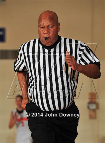 Thumbnail 2 in Pacifica Christian vs California School for the Deaf (MaxPreps Holiday Classic) photogallery.