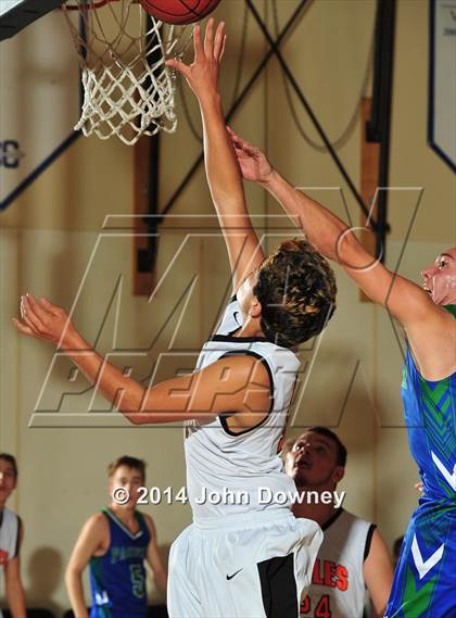 Thumbnail 2 in Pacifica Christian vs California School for the Deaf (MaxPreps Holiday Classic) photogallery.